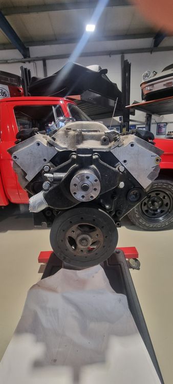 Chevy V8 Motor Gebraucht