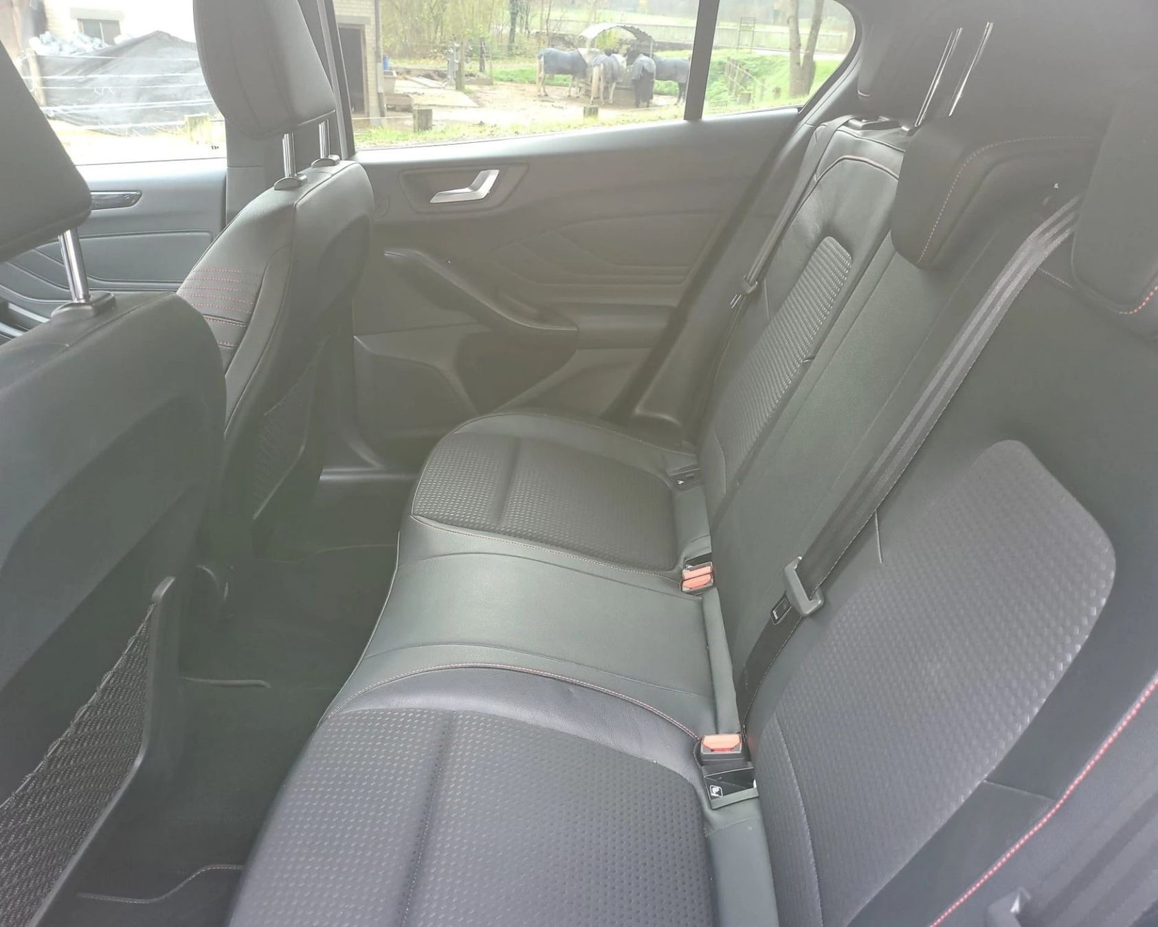 Ford Automobili: Ford Focus 1.0 SCTi ST-Line – Usato da Estavayer-le-Lac venduto da Pwele 8