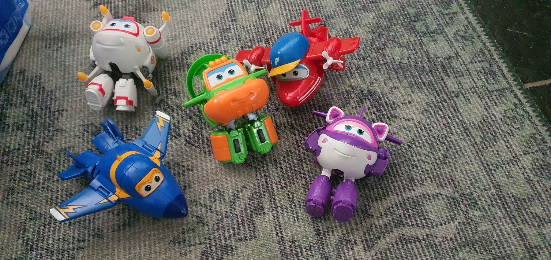 Giocattoli: Wings Figuren Set 5 Stk gebrauchter Zustand – Usato da Muri AG venduto da Jeromia