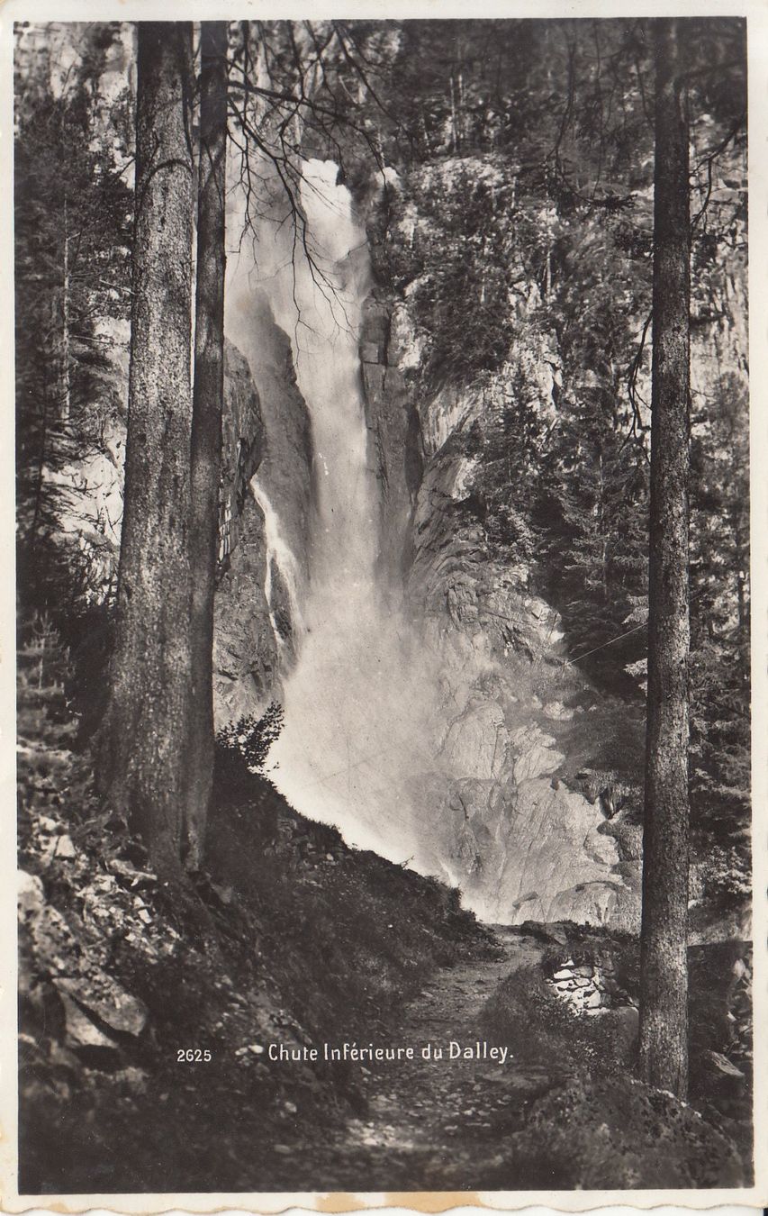 Cartoline postali: Chute du Dalley ca. 1945 – Usato da Bürglen TG venduto da StampGraf