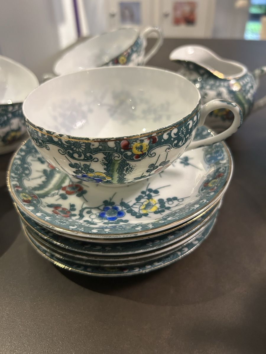 Set di piatti: Japanisches Tee-Service  – Usato da Wettingen venduto da Trini16 1