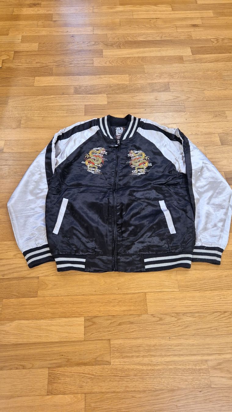 Jacken: japanese sukajan jacket – Gebraucht aus Sarnen von Fashionstuff