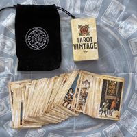 Tarot Kartendeck mit viel Zubehör inkl.4 Büchern