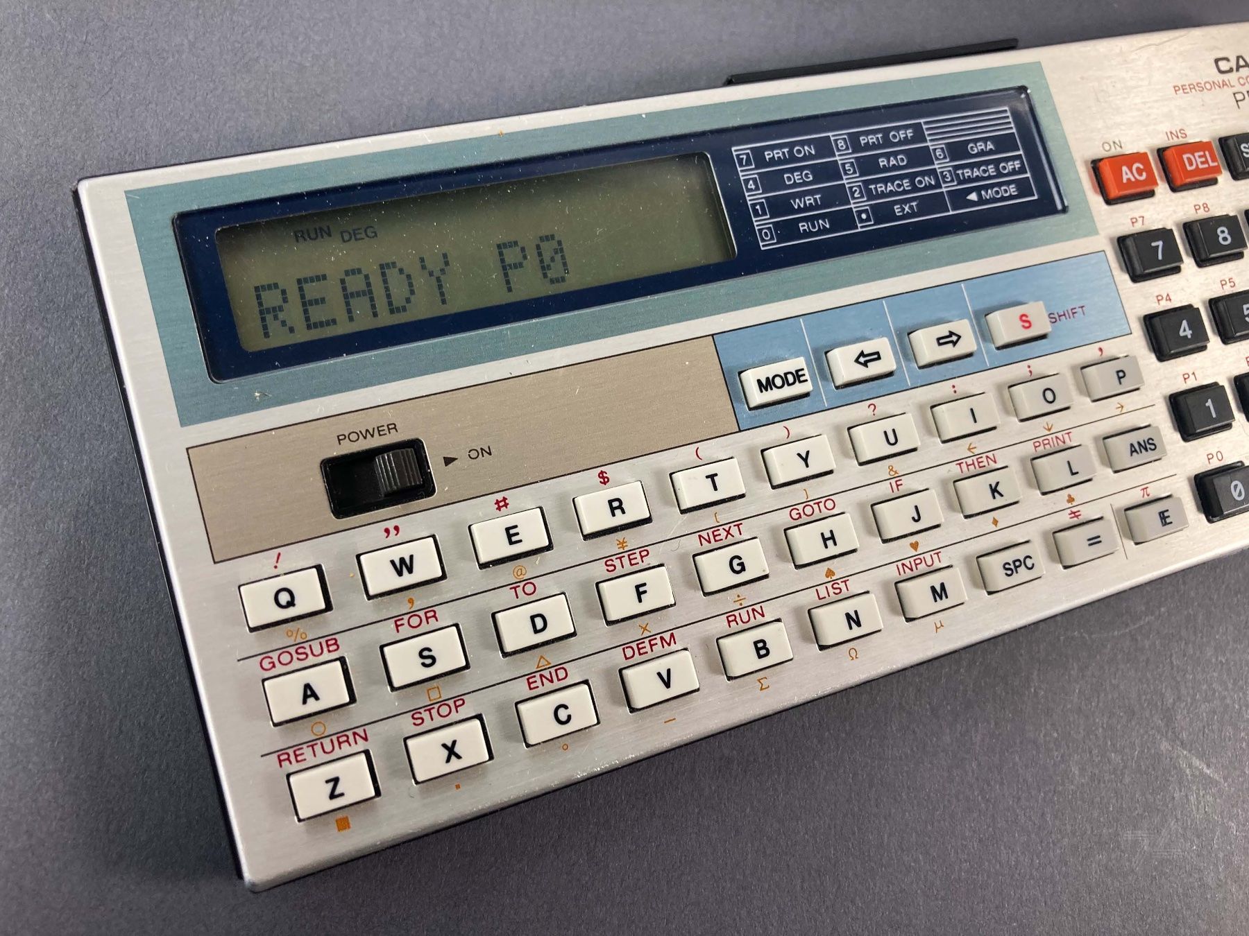 Casio Taschenrechner: Casio PB-100 Personal Computer Taschenrechner Vintage Basic – Gebraucht aus Wetzikon ZH von  1