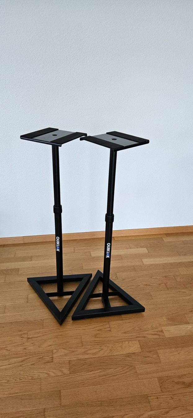 Supporti a parete: QuickLock Monitorständer – Usato da Thayngen venduto da lopola-sh