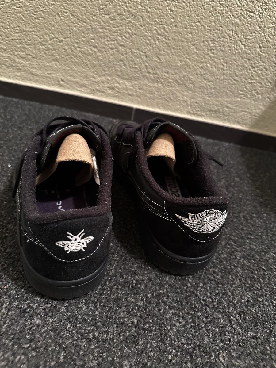 Jordan Scarpe da uomo: Air Jordan 1 Low x Travis Scott Black Phantom – Nuovo (secondo la descrizione) da St.Gallen venduto da Ha-Ha 2