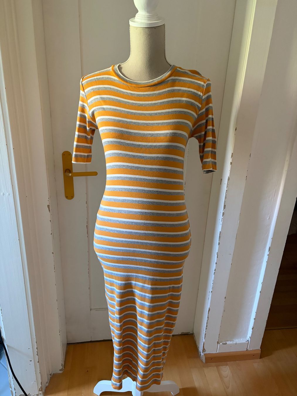 Kleider: Cooles Freizeitkleid von Mads Noorgard – Gebraucht aus Schaffhausen von _queen_c