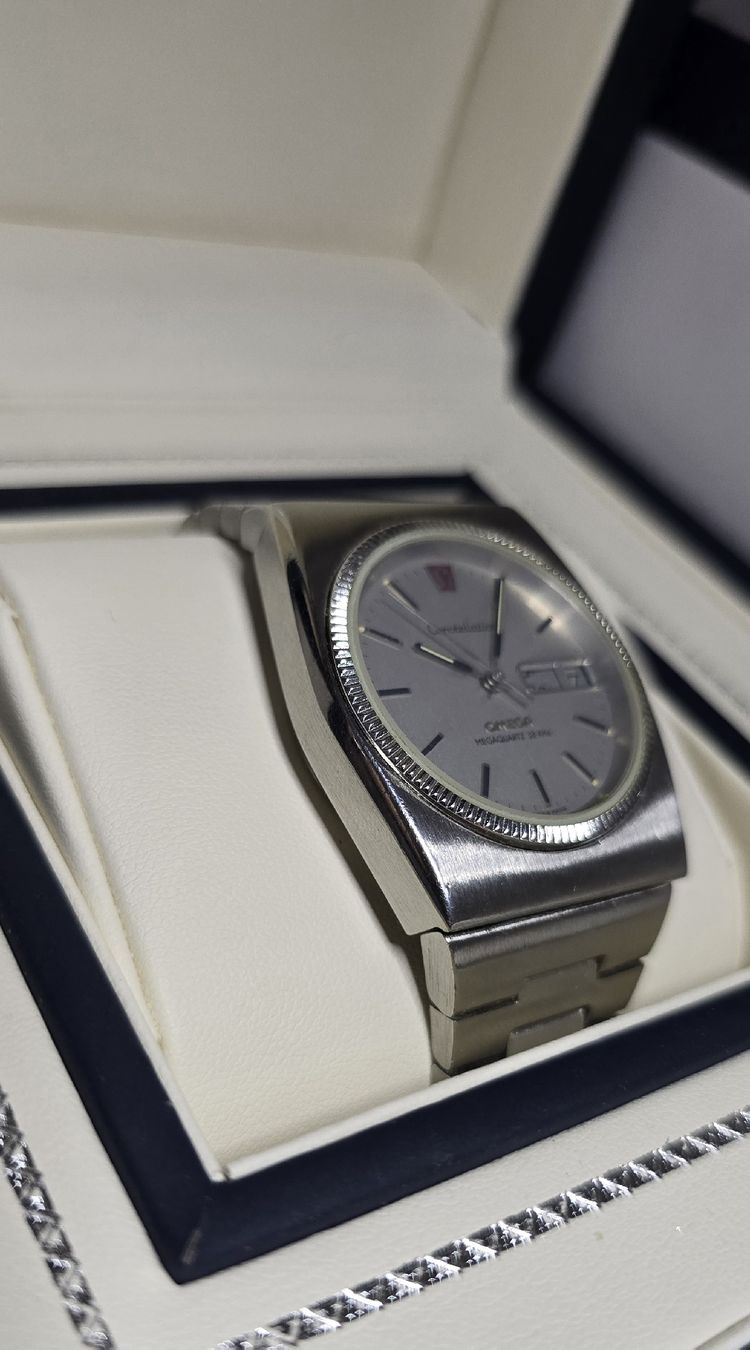 Omega Orologi: OMEGA Constellation, Megaquartz 32KHz – Usato da Les Acacias venduto da watinjo 2