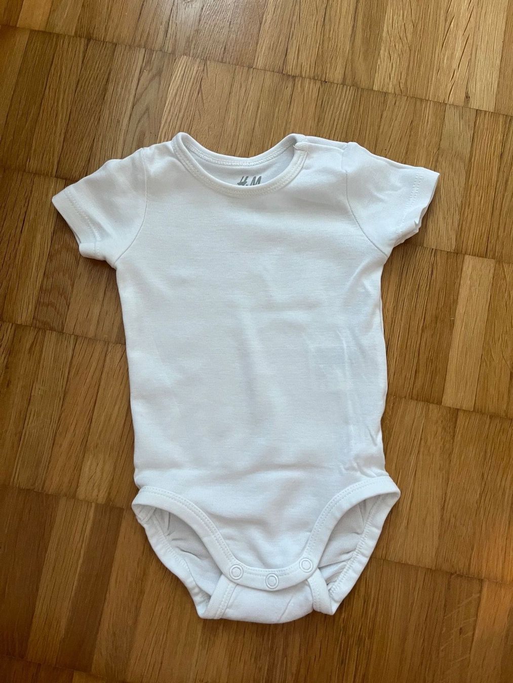 H&M Unterwäsche: H&M Babybody Gr. 62 – Gebraucht aus Jona von Good_luck1_
