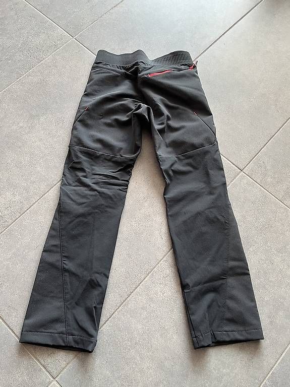 Pantaloni: Softshellhose ca 5-7jährig – Usato da Erlinsbach SO venduto da SmilingTiki 1