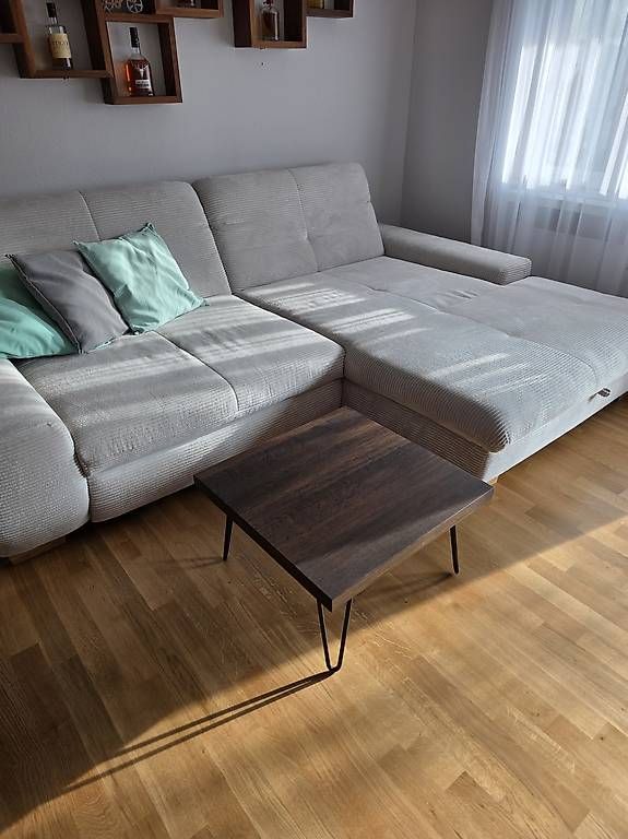Tavoli: Massivholz Räuchereichen Couch Tisch – Usato da Oberglatt ZH venduto da andrin7777