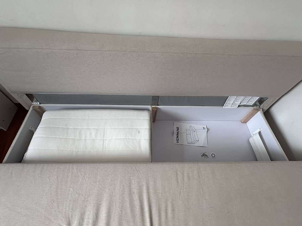 Sofas: Bed sofa with storage (pickup only) – D'occasion à Crassier par CocoChill 2