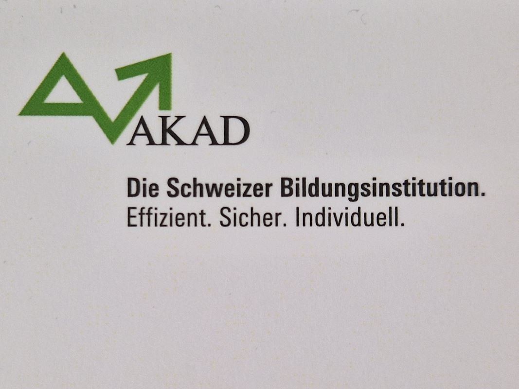 Libri: Kursprogramm Marketingkonzept 4/4 Bücher – Usato da Muhen venduto da Restwert_Muhen 6