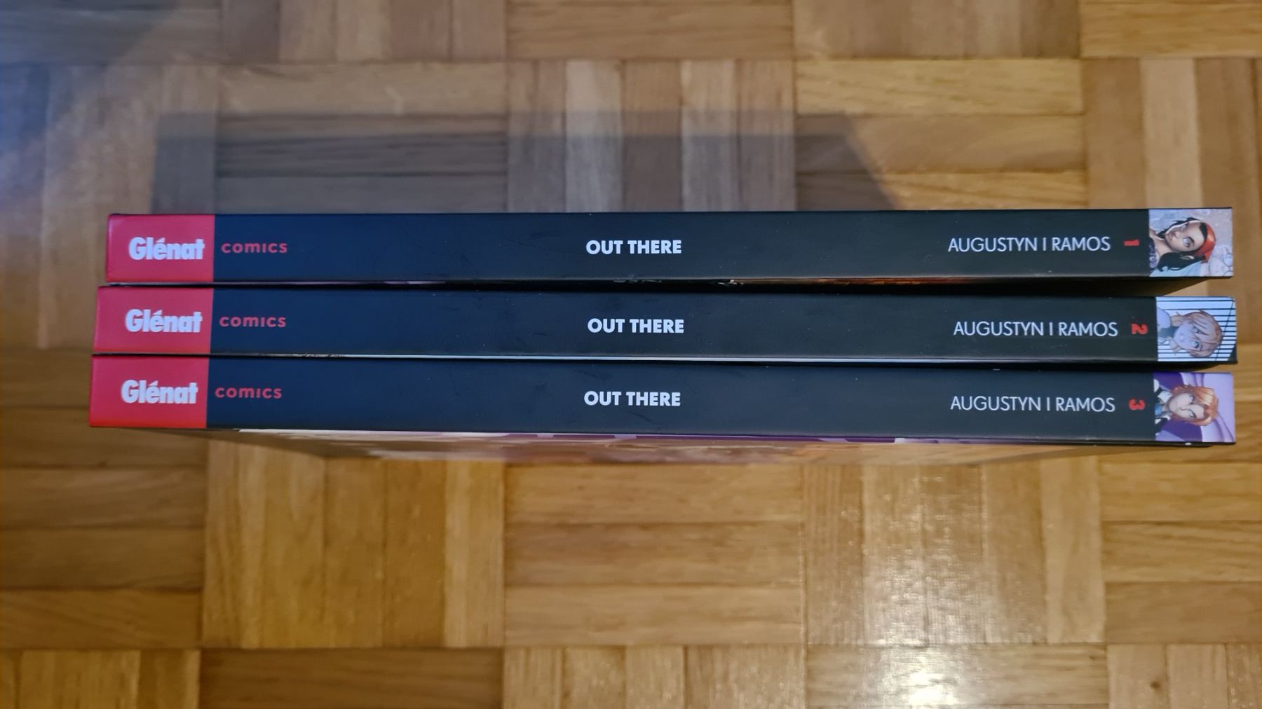 Comics: Out There (Intégrale, lot de 3) – Gebraucht aus Genève von fab2401 3