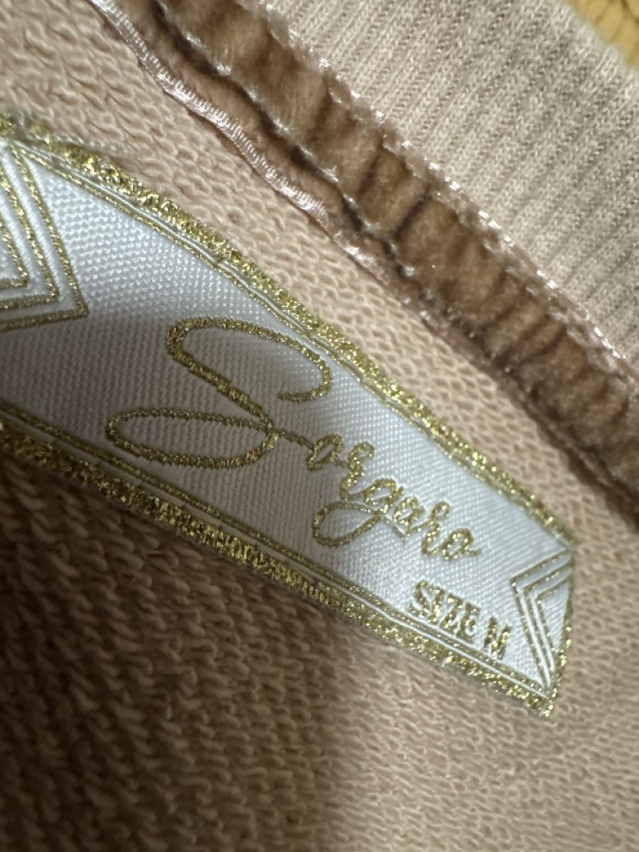 Pullover & Sweatshirts: Damen Pullover beige mit Blumenmuster neuwertig – Neu (gemäss Beschreibung) aus Zürich von Belisimo 2