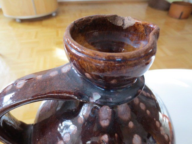 Vasen & Gefässe: Schöne Antike Keramikvase – Gebraucht aus Basel von Christallina 2