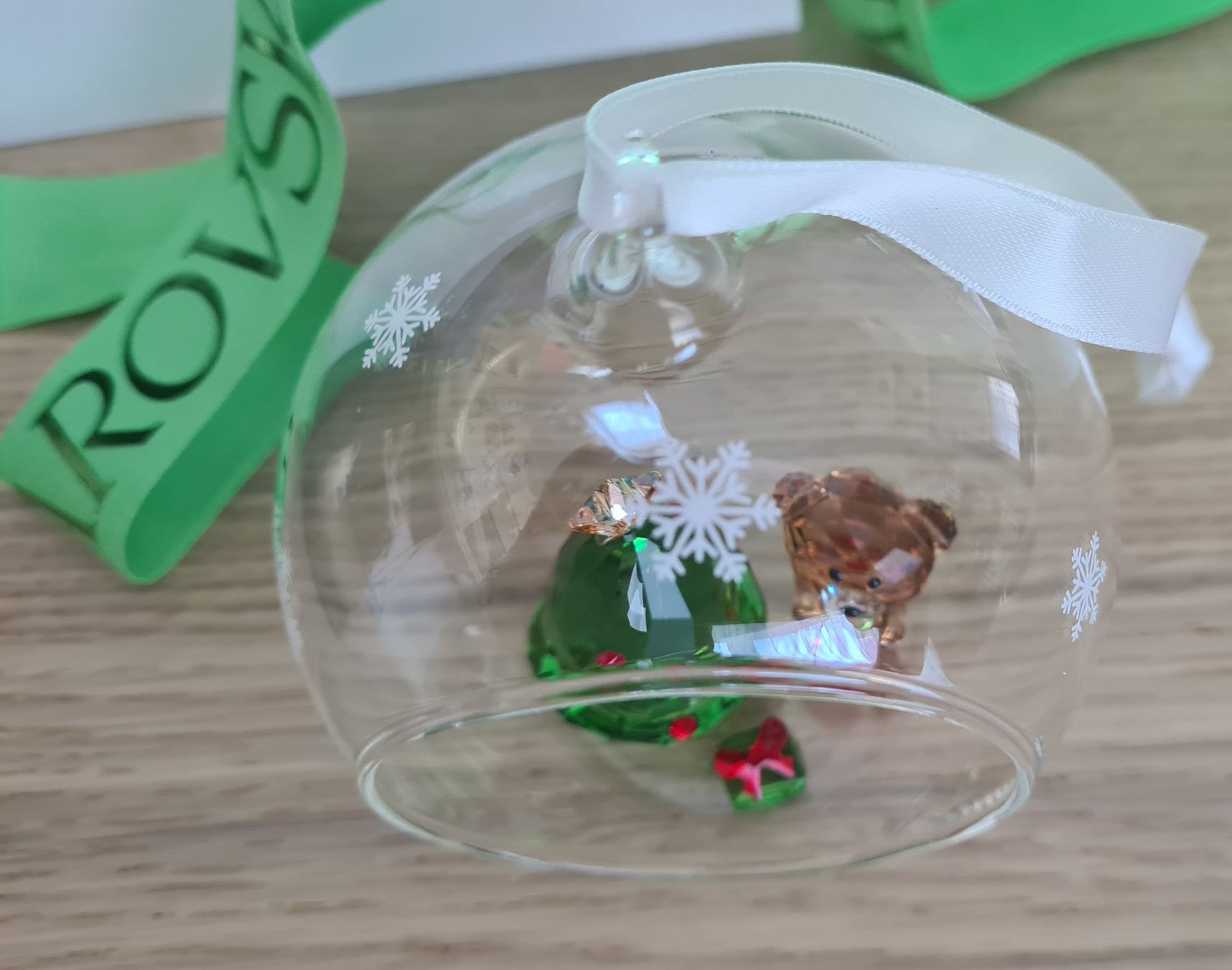 Swarovski Tutte le decorazioni: Swarovski Weihnachtskugel 5533942 Joyful Ornaments – Nuovo e nell'imballaggio originale da Zürich venduto da Agios 1