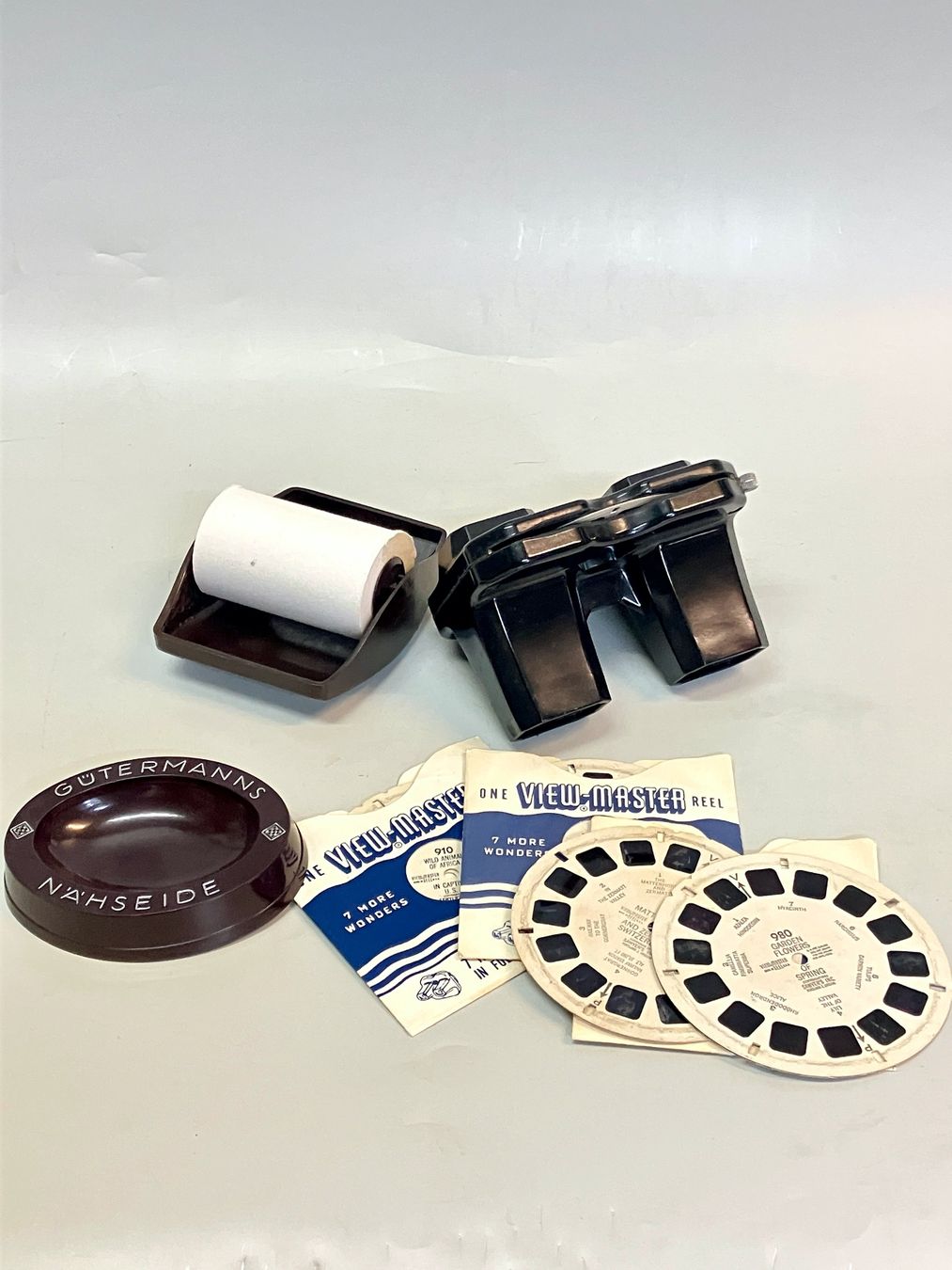 View-master Giocattoli: Lot Bakelit Objekte Sawyers View Master, Tintenroller – Usato da Horw venduto da luzernicus 1