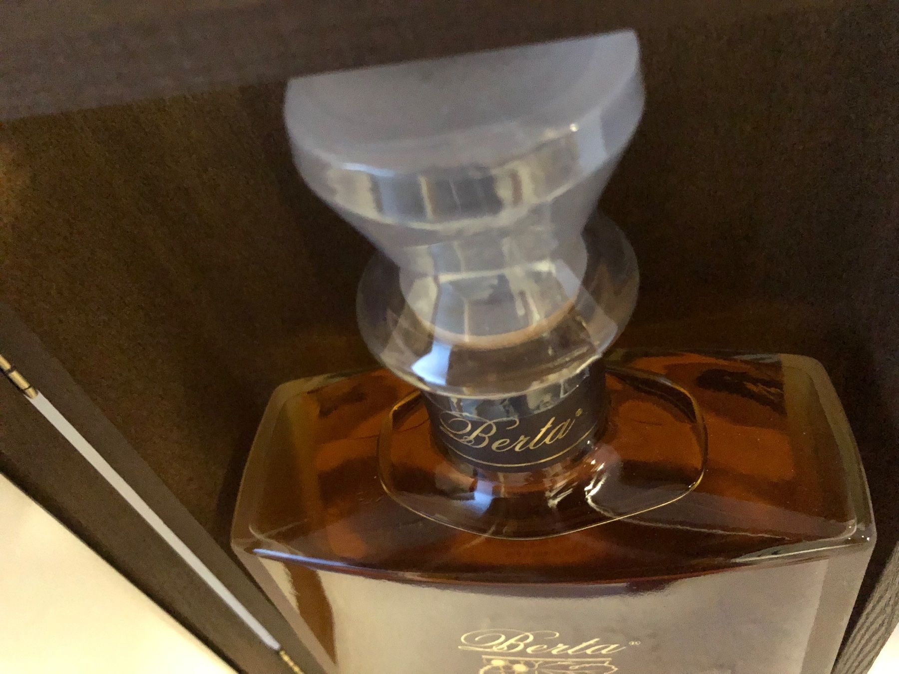 Berta Bevande alcoliche: Berta Grappa Roccanivo 43% 2014 – Nuovo e nell'imballaggio originale da Wöschnau venduto da Vinsale 5