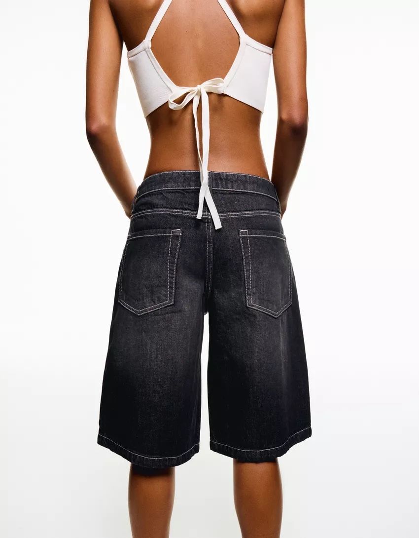 Bershka Jeans: Black denim Shorts size 34 – Gebraucht aus Glattpark(Opfikon) von der_dh8z 1