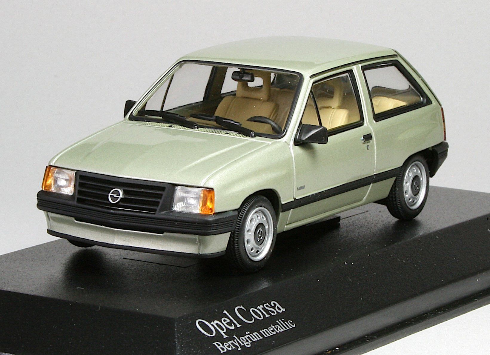 Minichamps Voitures modèles: Opel Corsa A – Neuf avec emballage d'origine à Elsau par Peekay8 1