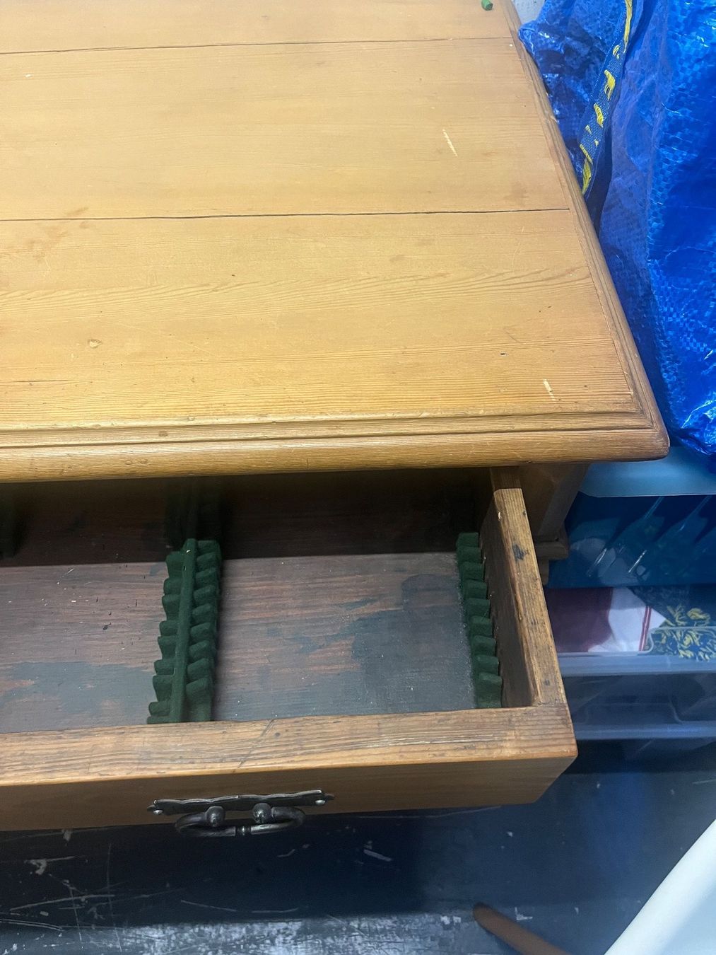 Commodes: Bauernkommode mit 4 Schubladen – D'occasion à Zürich par Finestrat 1