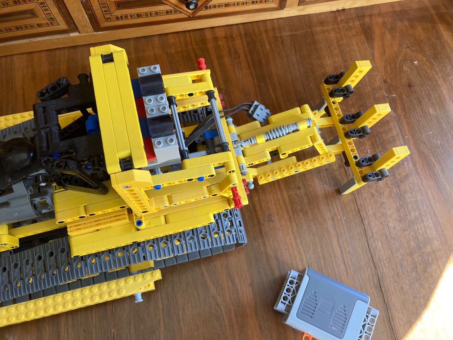 Lego Giocattoli: Lego Technic / Technik Bulldozer 8275 – Usato da Schöftland venduto da Luky3535 1