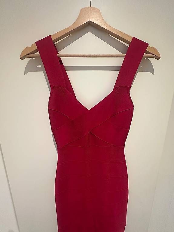 Robes: Herve Leger Kleid – D'occasion à Erlenbach ZH par Goldsimba11 1