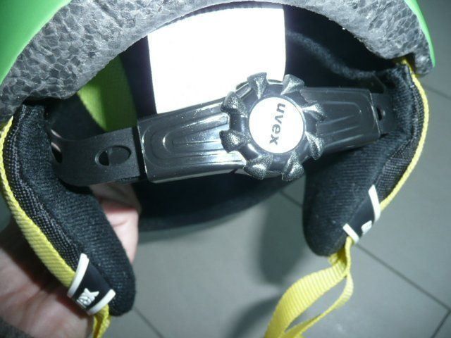 Uvex Caschi: Skihelm UVEX grün – Usato da Zug venduto da falama 2