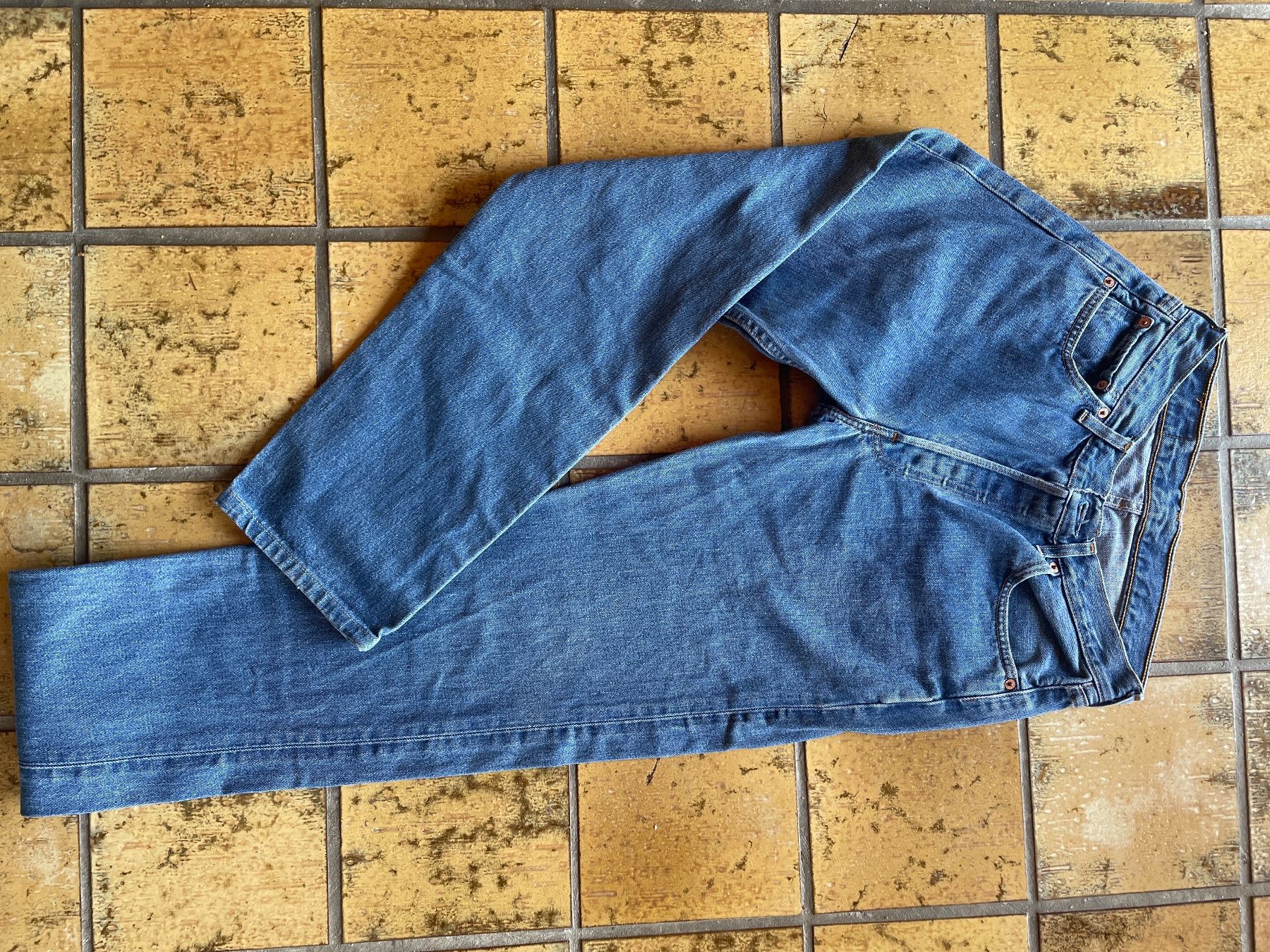 Levi's Jeans: Blaue Jeans von Levi's – Gebraucht aus Savièse von cla_lc8x 1