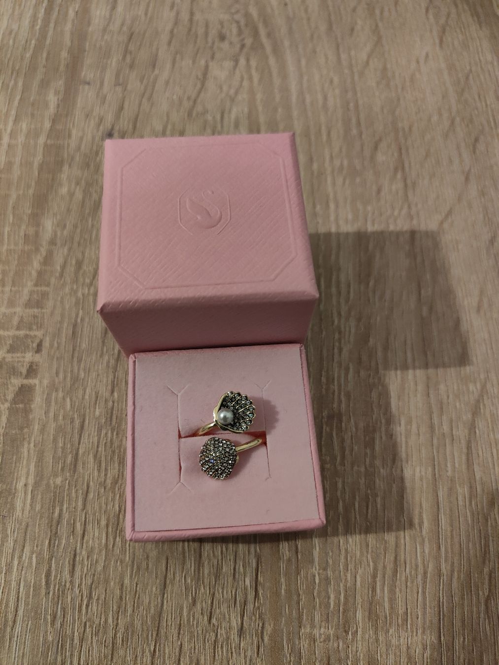 Swarovski Bagues: bague Swarovski idyllia  – D'occasion à Villeneuve VD par virginie141