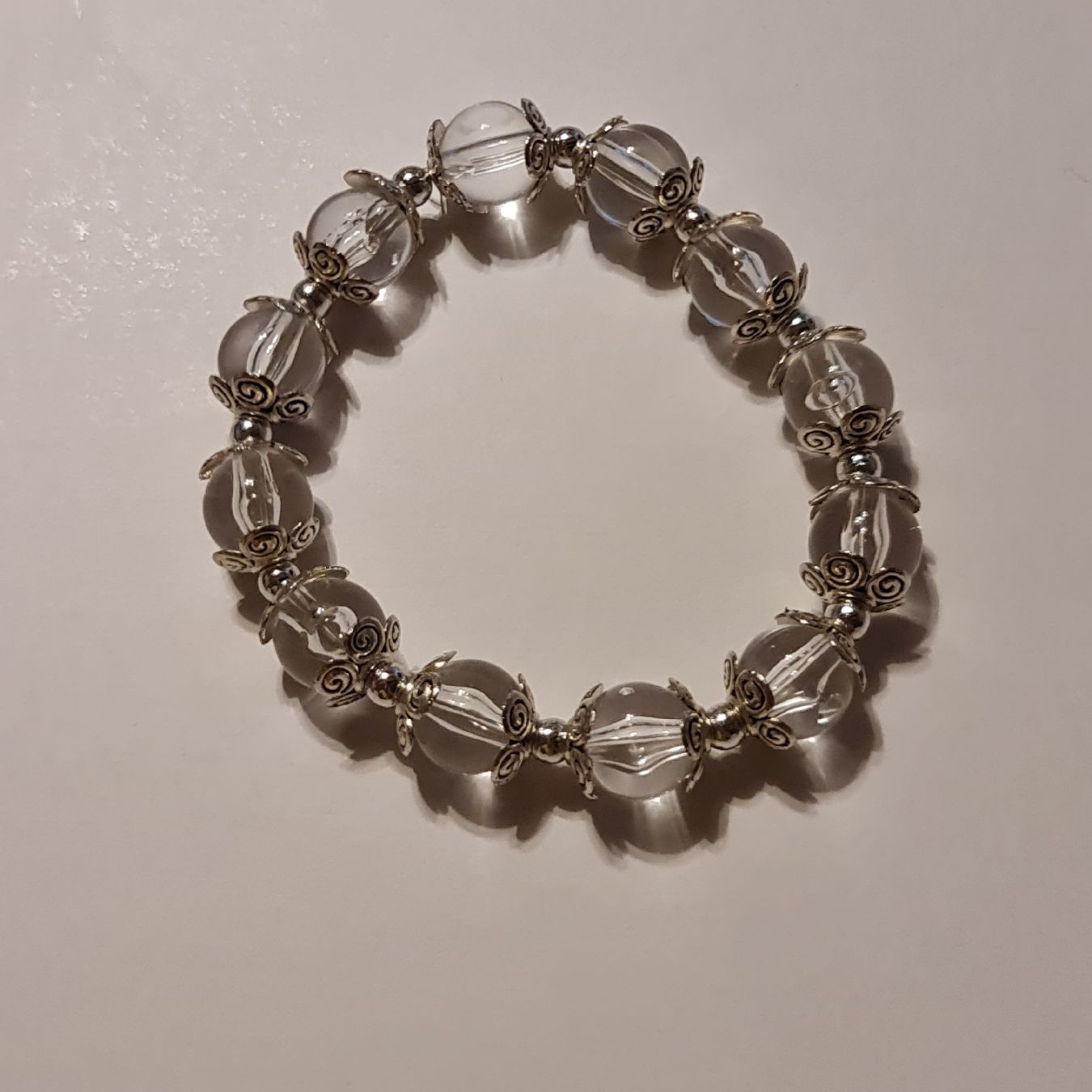 Bracciali & Braccialetti: Handgemachtes Armband mit Bergkristallen – Nuovo e nell'imballaggio originale da Grafstal venduto da sel_yil
