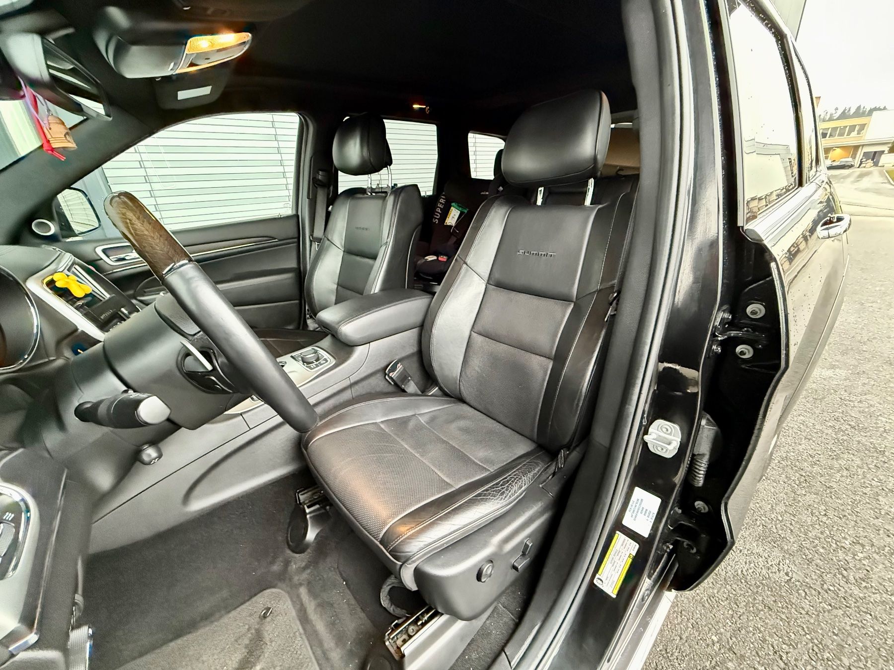 Jeep Automobili: Jeep Grand Cherokee 3.0 CRD Summit Automatic – Usato da Luzern venduto da Off-Road-01 6