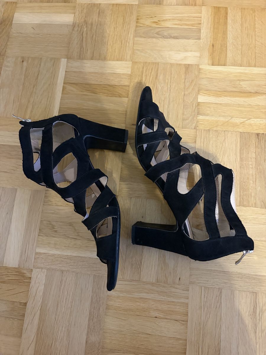 Scarpe da donna: Schuhe von Catwalk mit Absatz – Usato da Fehraltorf venduto da van_dw58 2