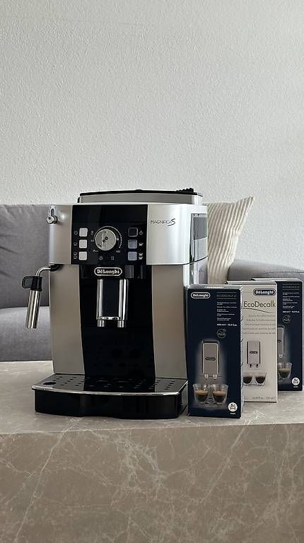 Macchine per caffè & Macchine per espresso: Delonghi Magnifica S Kaffeevollautomat  – Usato da Wangen b. Olten venduto da Pavinitha 1