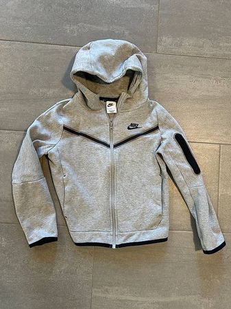 Trainerjacke Nike, Gr. 137-147