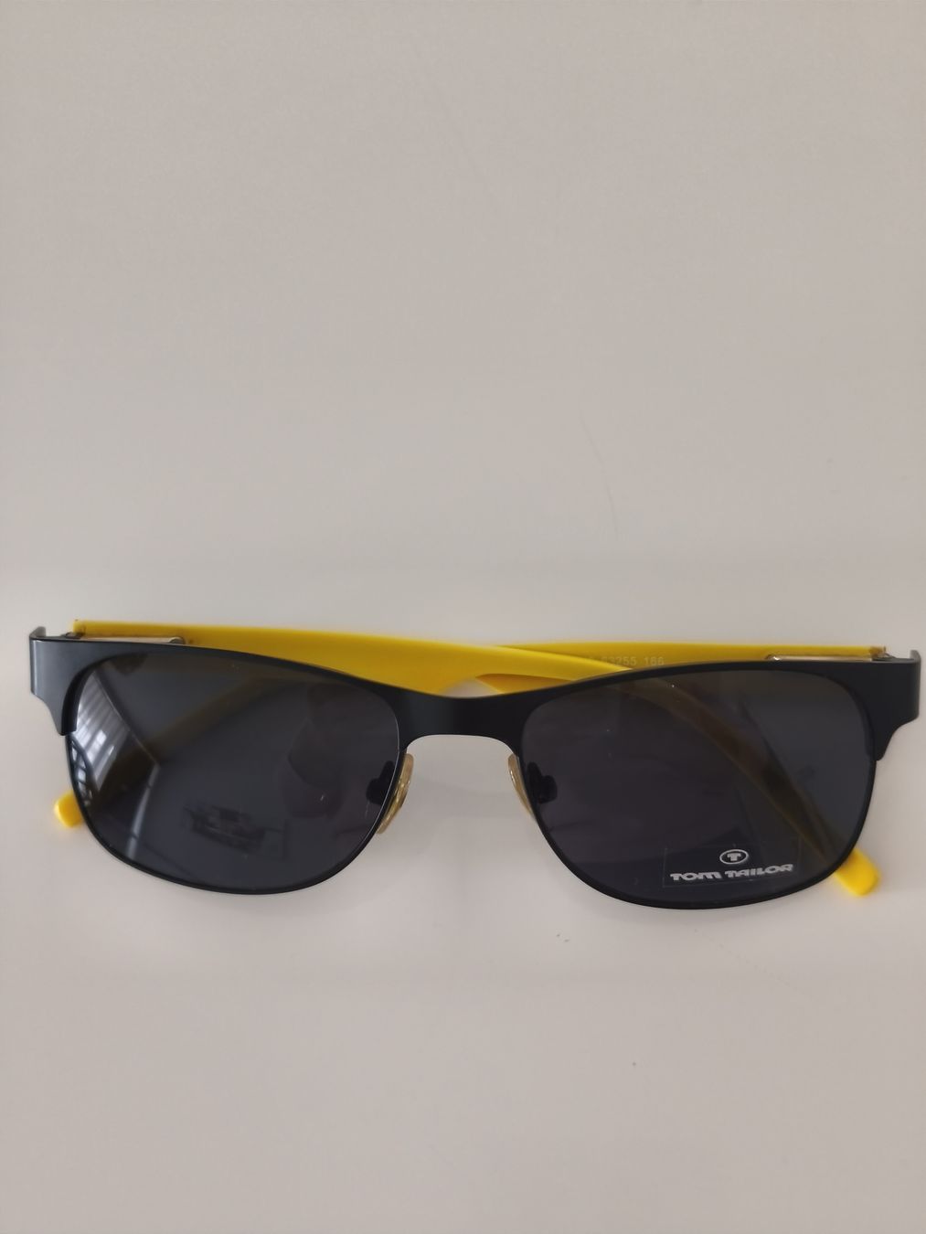 Occhiali & Lenti: Tom Tailor Sonnenbrille Orginal – Usato da Basel venduto da Meda.moja