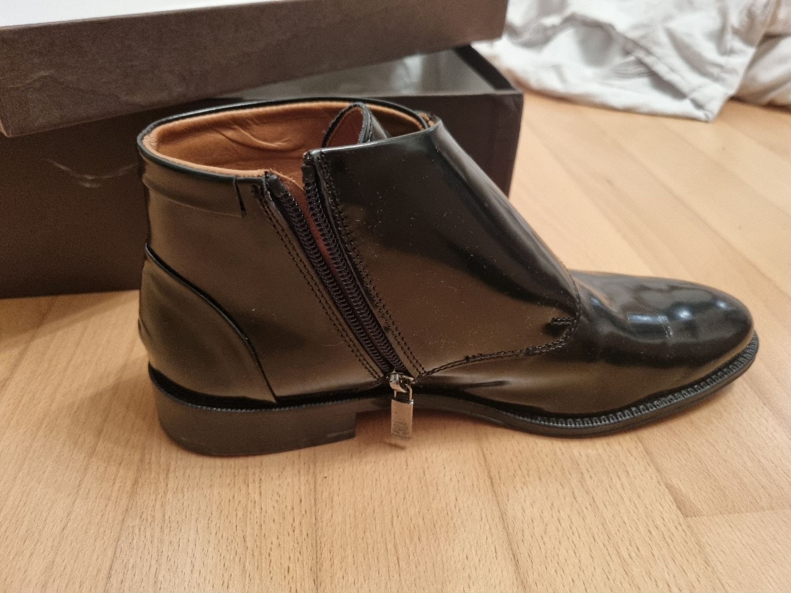 Navyboot Scarpe da donna: NAVYBOOT - Lacklederschuh – Nuovo (secondo la descrizione) da Schöftland venduto da kosi86 4