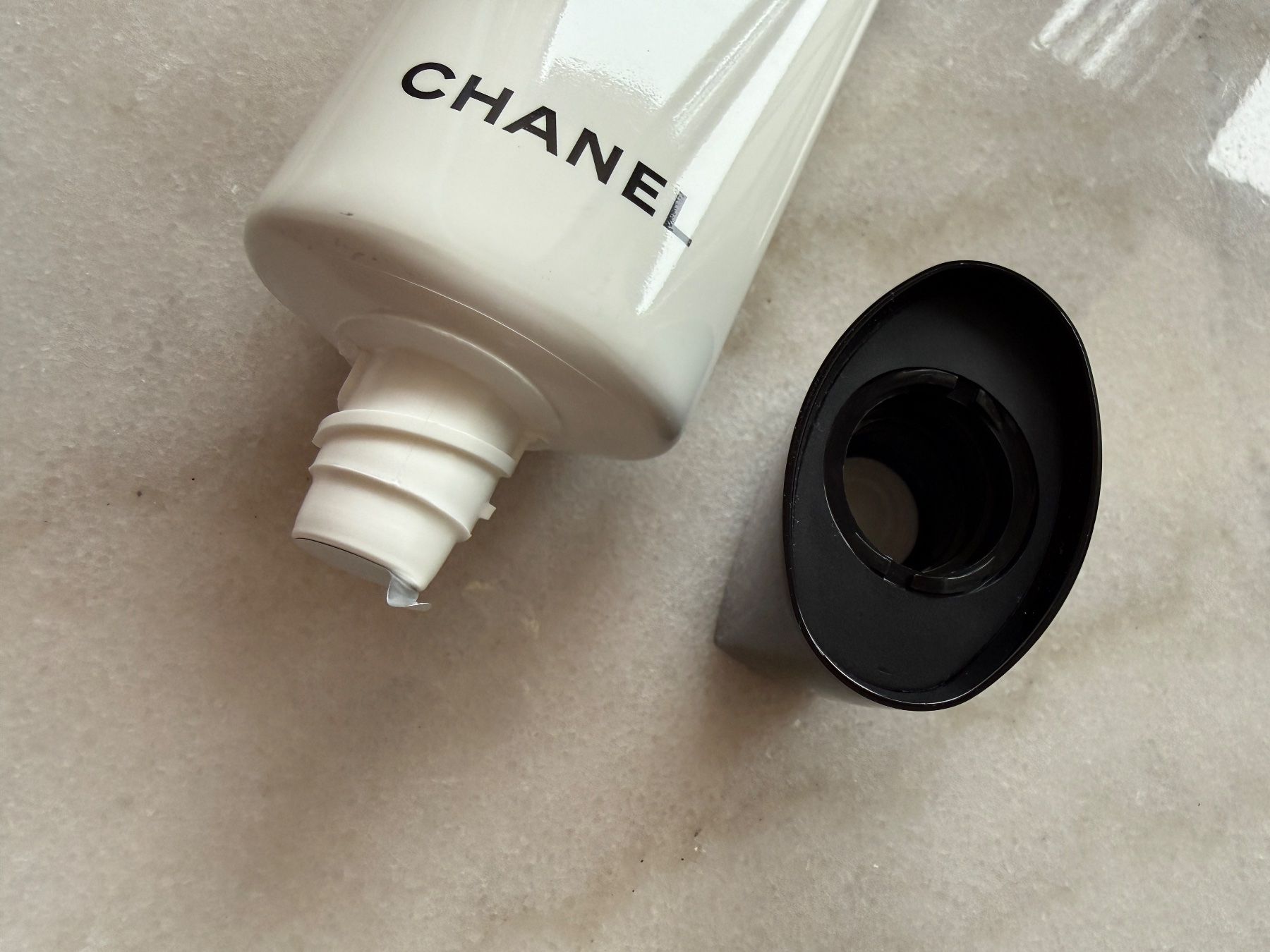 Chanel Cura del viso: Chanel Hydra Beauty Maske 100 ml – Nuovo e nell'imballaggio originale da Zürich venduto da luxforless 3