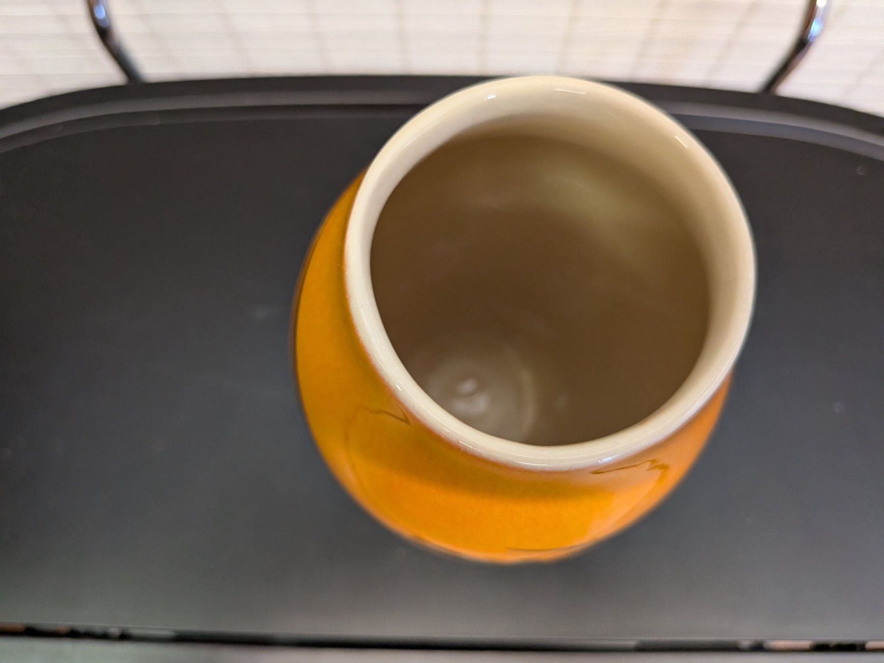 Vasen & Gefässe: Orange Mid Century Keramik Vase – Gebraucht aus Emmen von Brockofsky 1