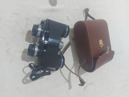 Zenith Fernglas 8x30 Field 7.5° mit Etui, Top Zustand!