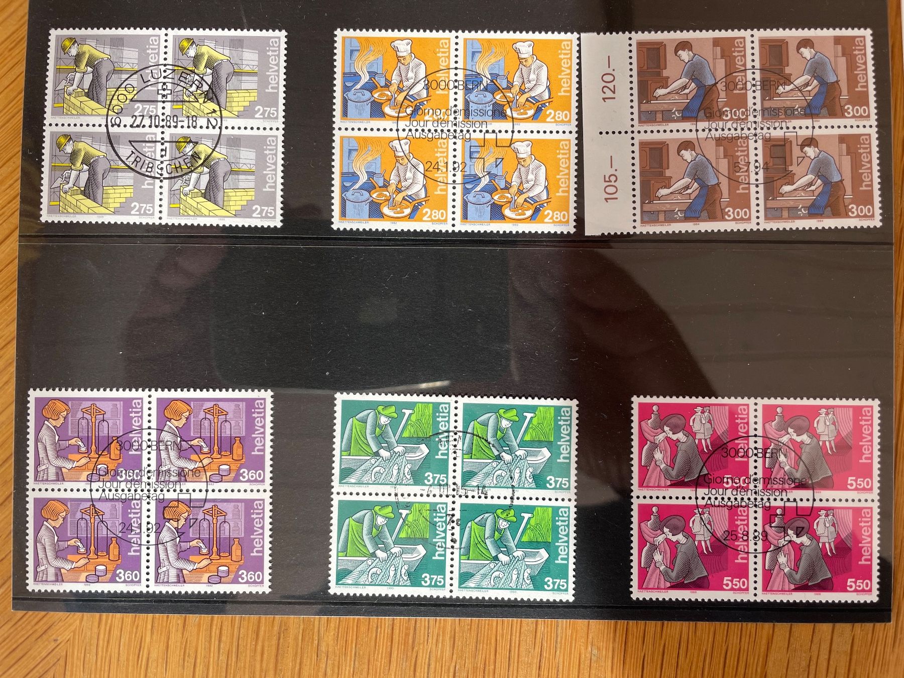 Tutti i francobolli: FLEURIER, divers, prix postal : env. 140.- – Usato da Sonceboz-Sombeval venduto da Comment2 3