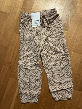 Tolle Sommerhose Gr. 110, Neu