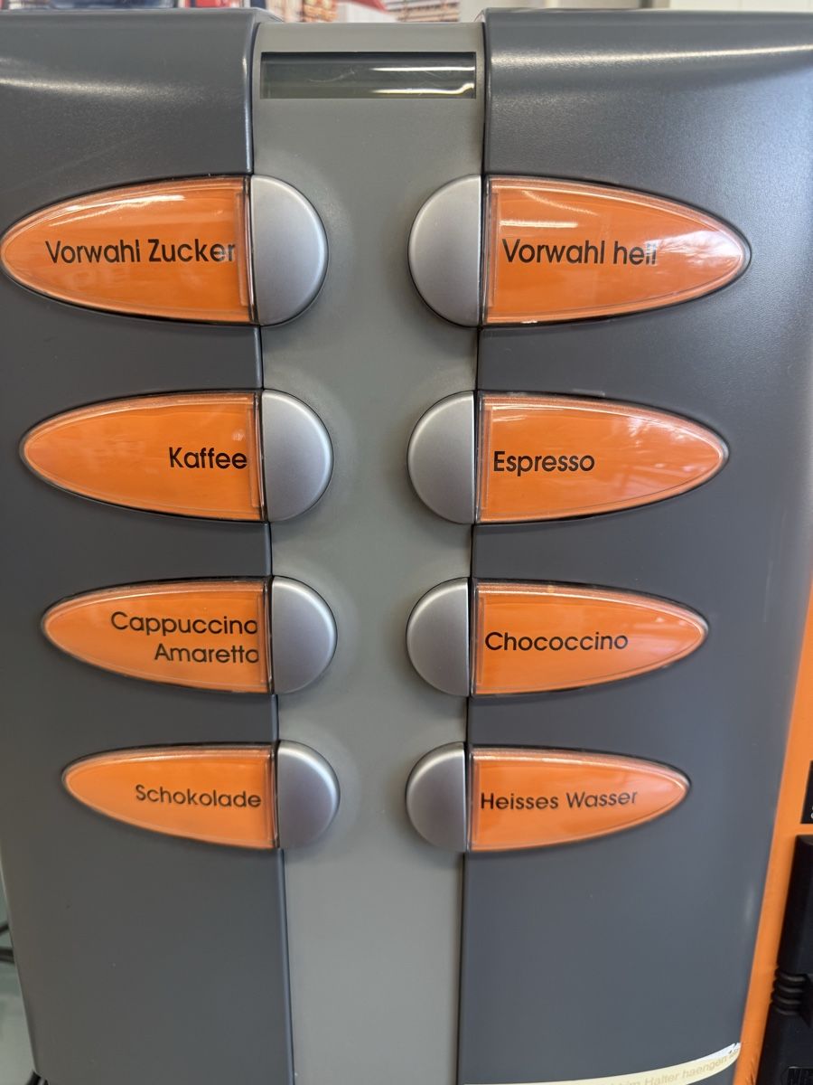 Selecta Macchine per caffè & Macchine per espresso: Kaffeautomat Selecta – Difettoso da Grossaffoltern venduto da KayKyburz 1