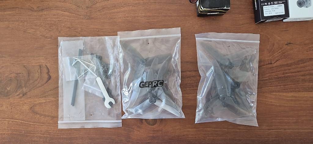 RC Modellbau: Geprc Mark4 HD GPS + batteries – Gebraucht aus Lausanne von vndk36 3