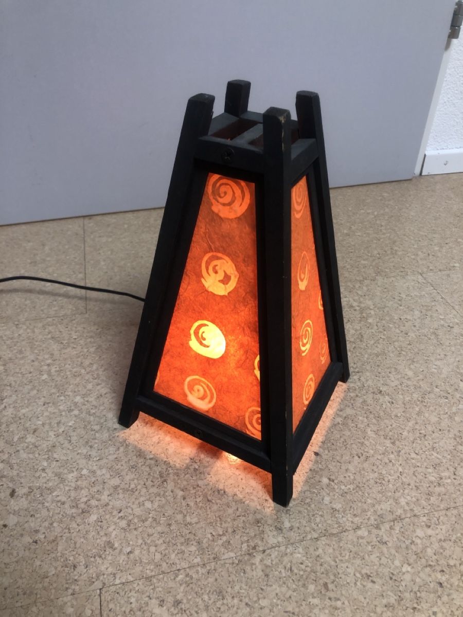 Lampade: Papiernachttischlampe – Usato da Ballwil venduto da goldi360