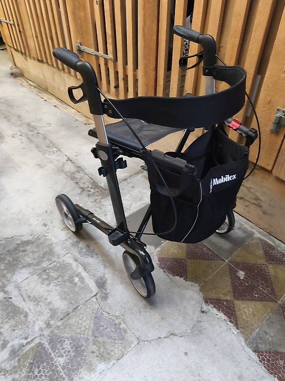 Gehhilfen: Rollator Carbon – Gebraucht aus Thörigen von lunafix 2