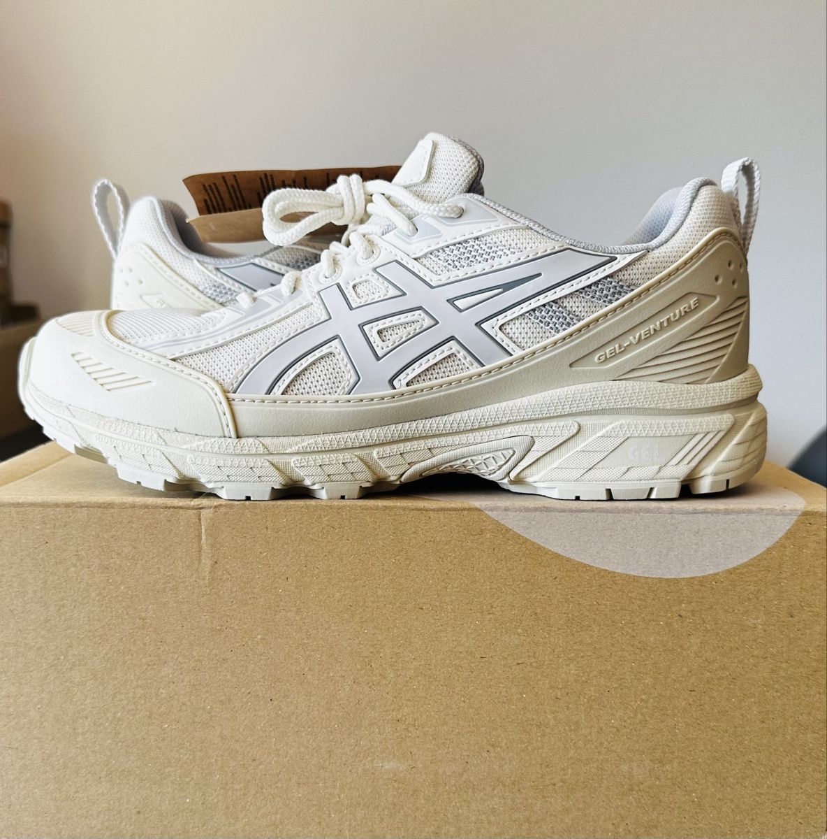 Scarpe da uomo: Asics Gel-Venture 6 – Nuovo e nell'imballaggio originale da Biel/Bienne venduto da Akwawini 4