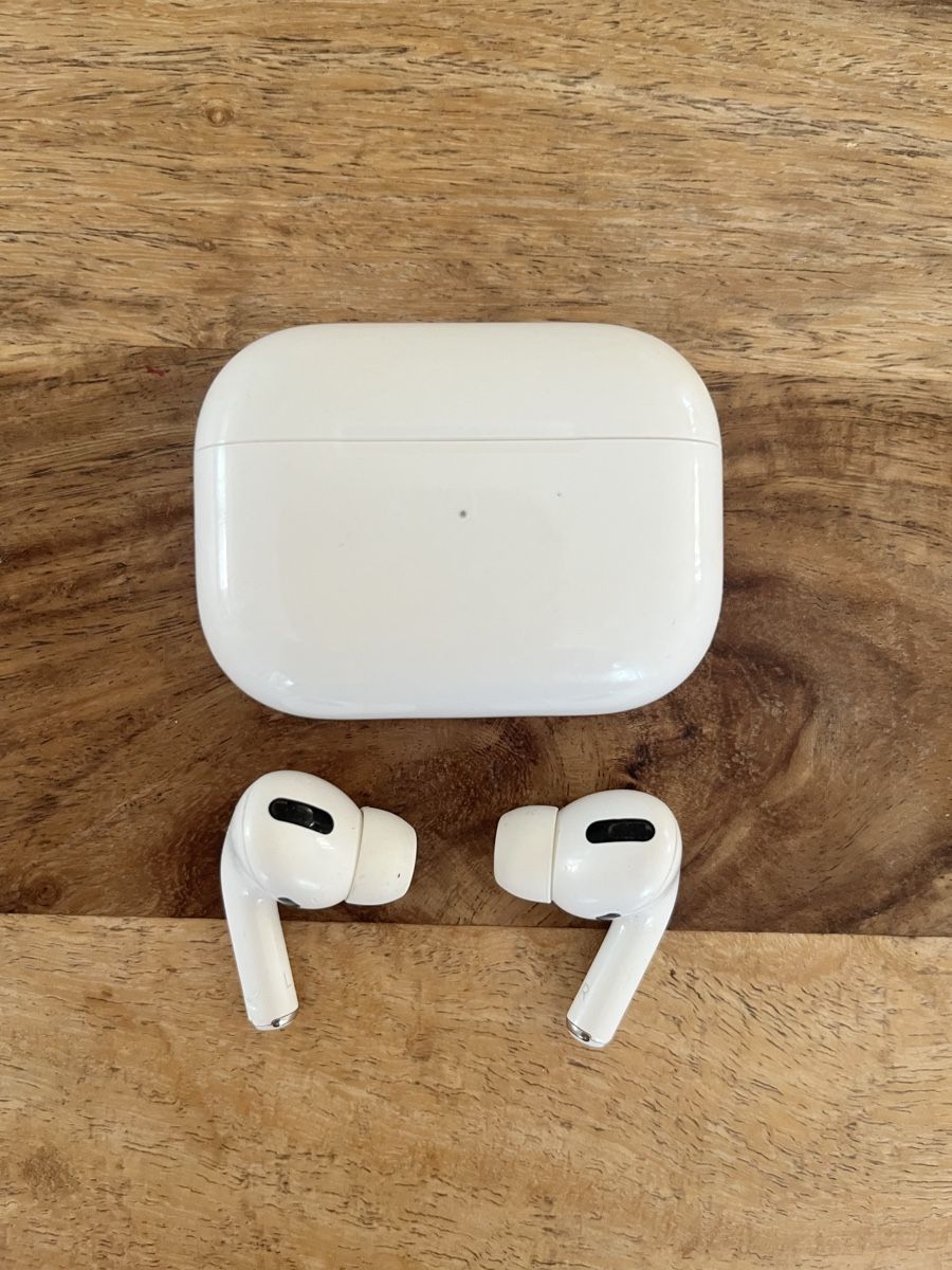 Apple Cuffie: Airpods Pro 2 – Difettoso da Reinach BL venduto da joel111