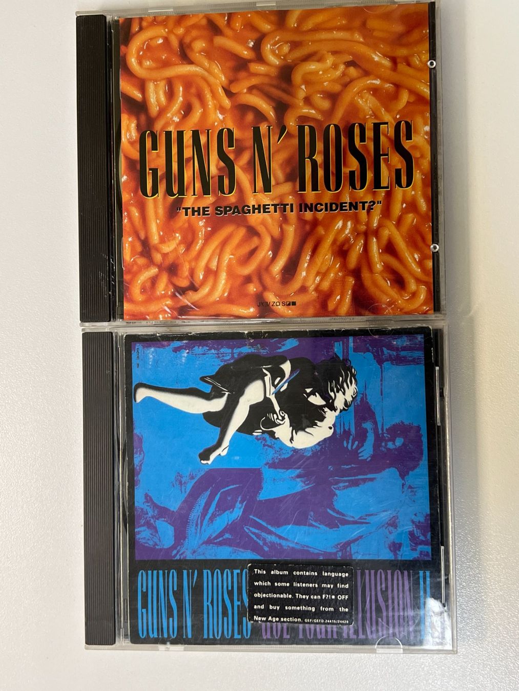 CD: 2 CDs Guns N' Roses Spaghetti Incident & Illusion II – Usato da Unterengstringen venduto da hausraus
